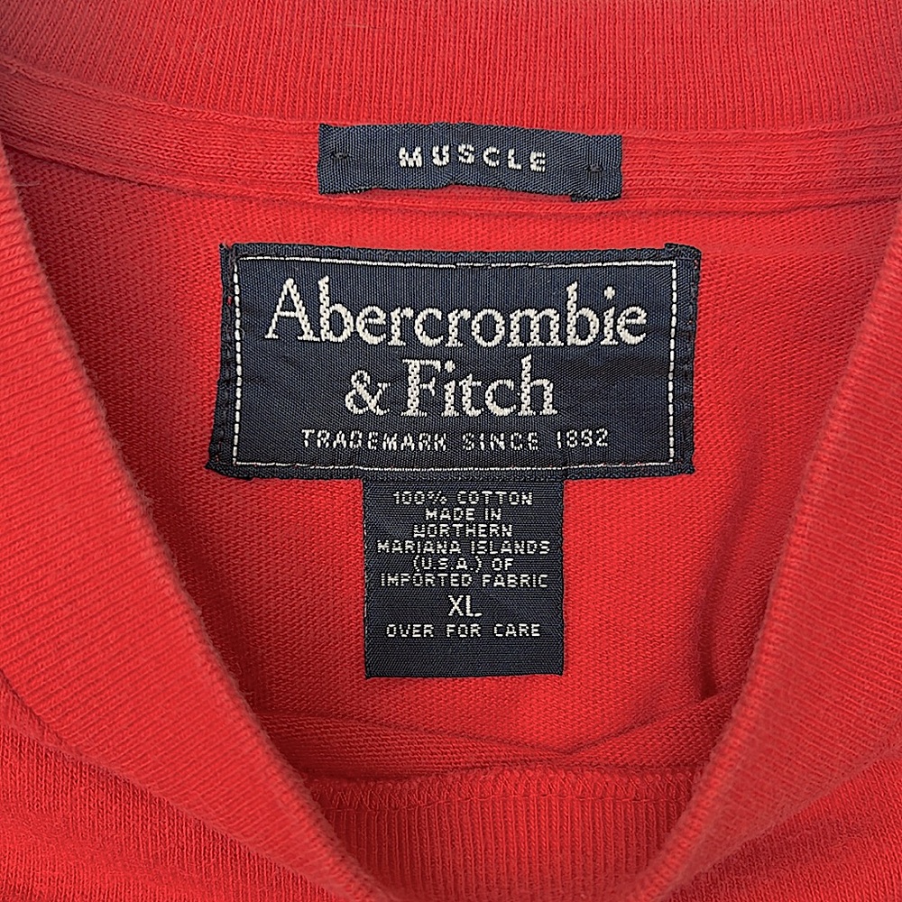 🏌🏼‍♂️Vtg men’s Abercrombie tshirt🏌🏼‍♂️ - Picture 2 of 7